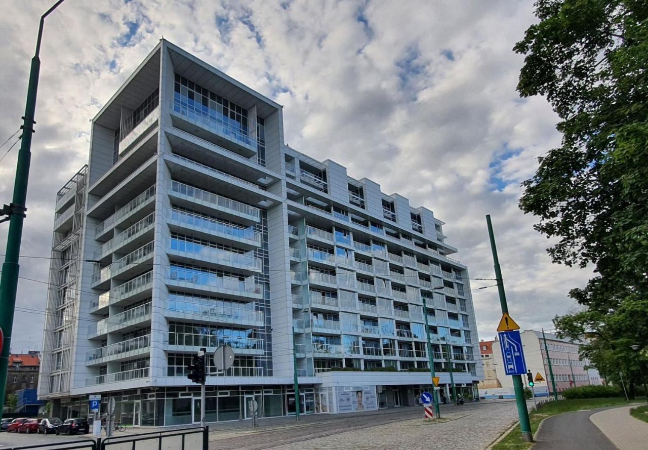 Millo Apartament Parking By Impero Poznan Exterior foto